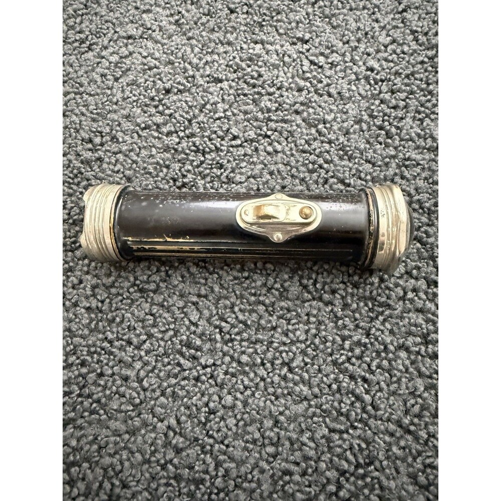 Vintage Eveready Daylo Black Fish Eye Flashlight 5.5" Works